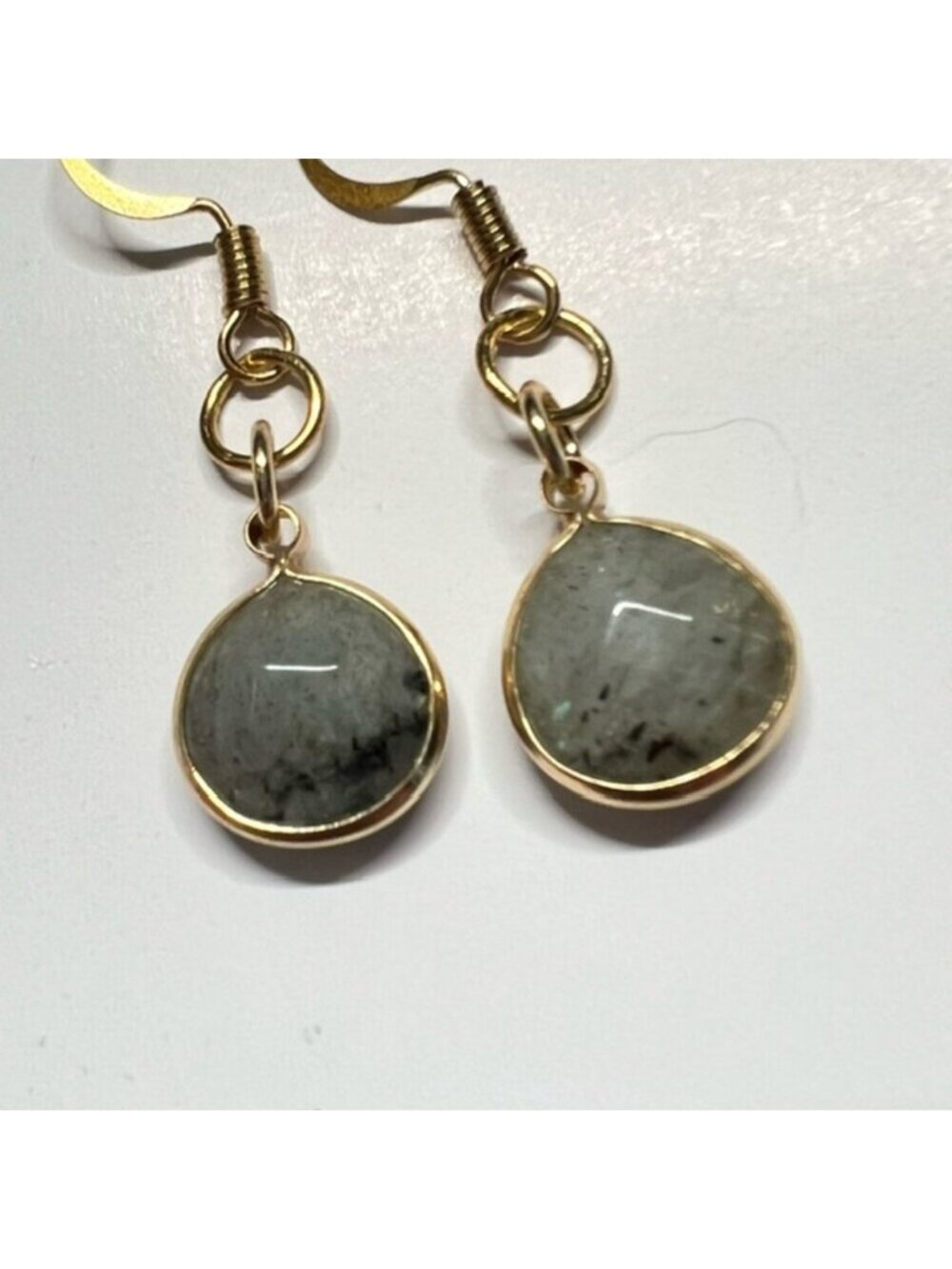 Natural Grey Stone dangle drop earrings in gold-toned setting.